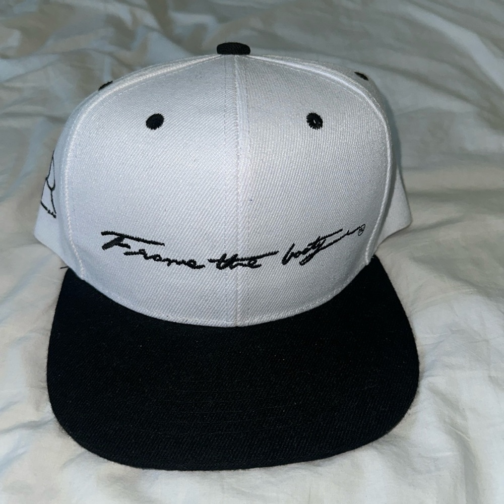 Frame the booty hat
